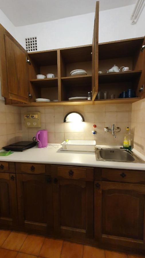 Harmónia Apartmanház Balatonlelle Esterno foto