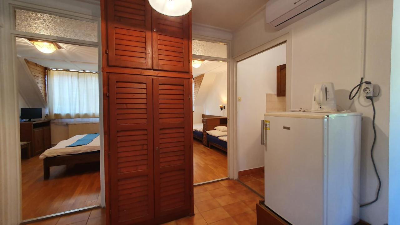Harmónia Apartmanház Balatonlelle Esterno foto