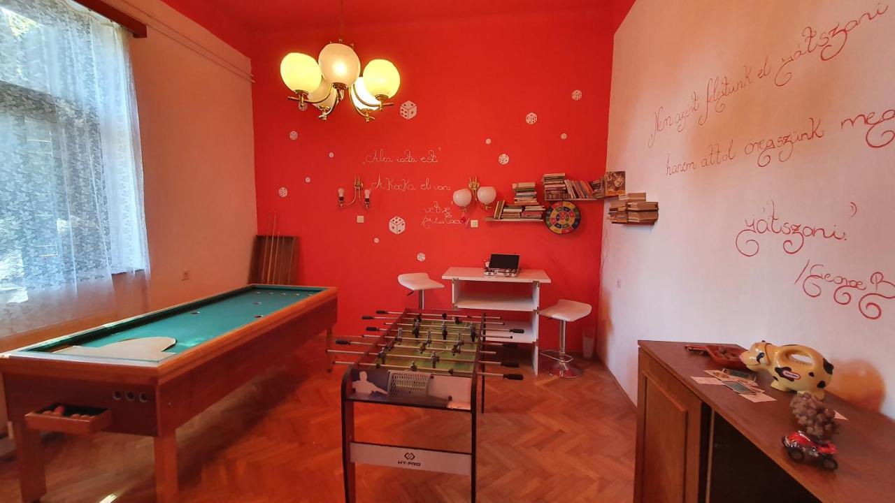 Harmónia Apartmanház Balatonlelle Esterno foto
